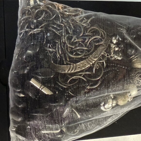 Black Jewelry Mystery Lot Beaded Silver Tone Assorted Dark Colors Includes Neckl - Picture 6 of 8